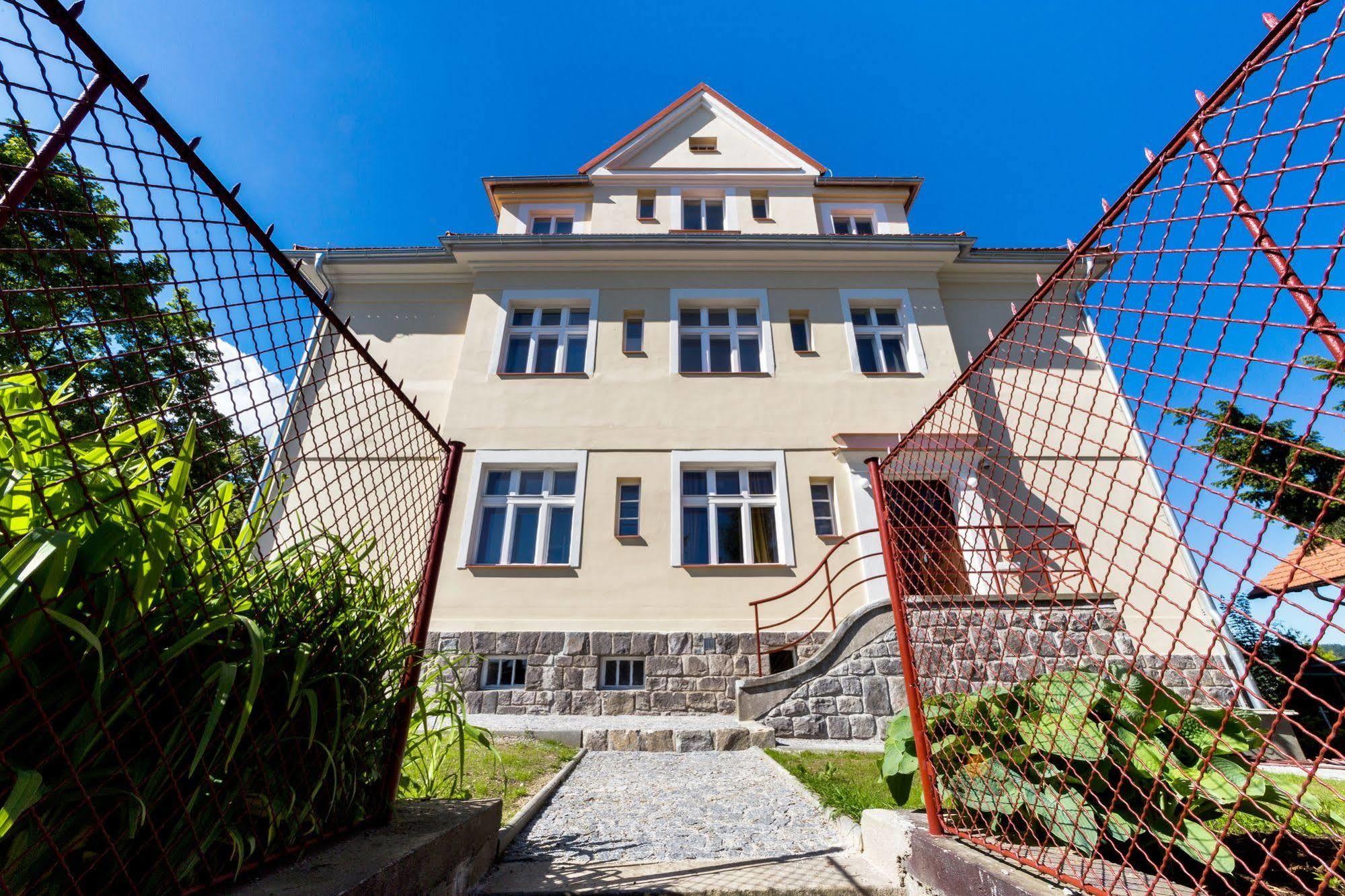 Boutique Hotel Villa Beatika Cesky Krumlov Exterior photo